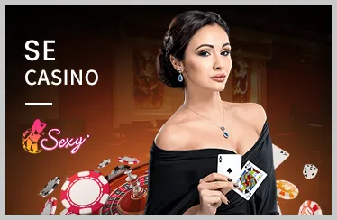 Biểu tượng vòng quay miễn phí và giải đấu slot với cúp vàng